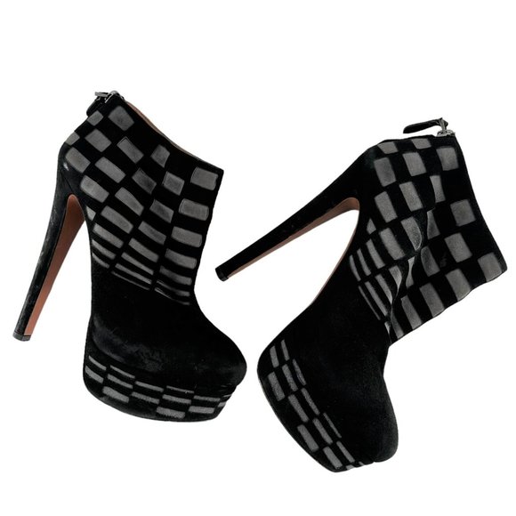 Alaia Black and Gray Suede Laser Cut Platform Booties Size 38 Heels - Picture 3 of 8
